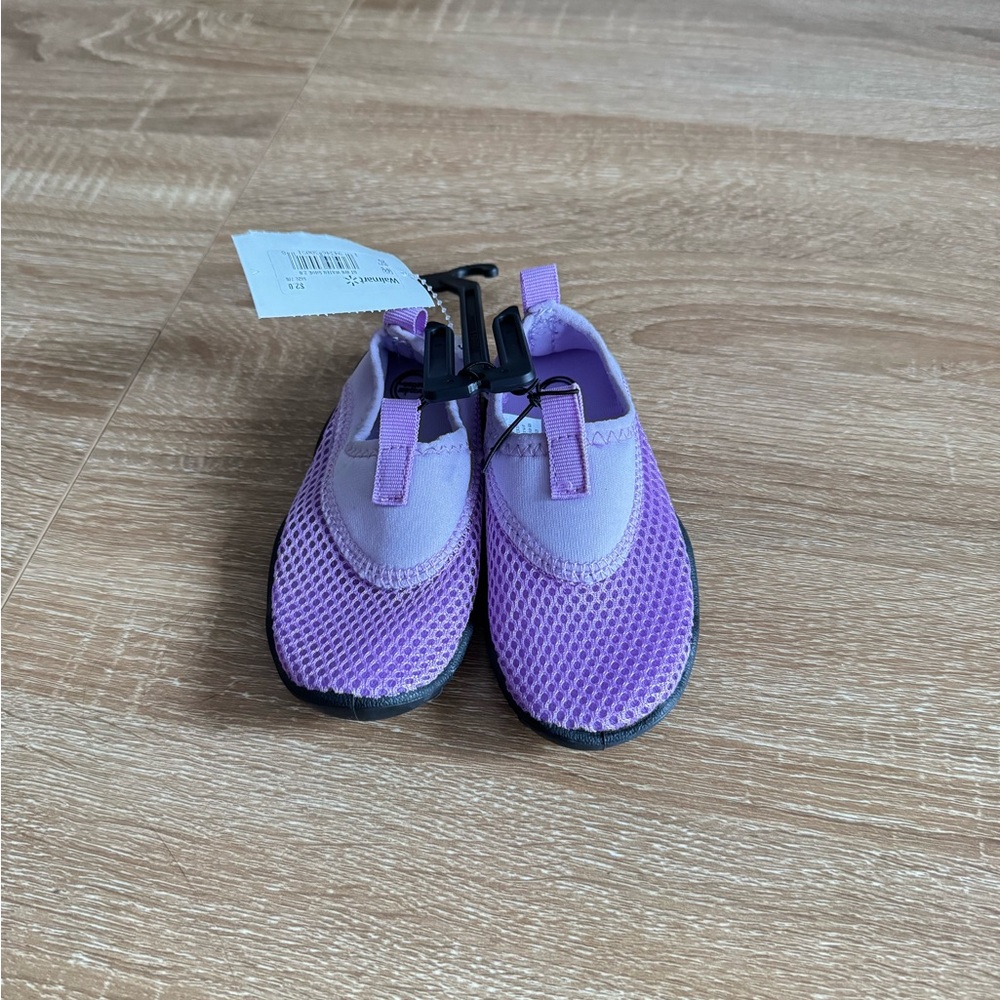Wonder Nation Lavender Kids Water Shoes